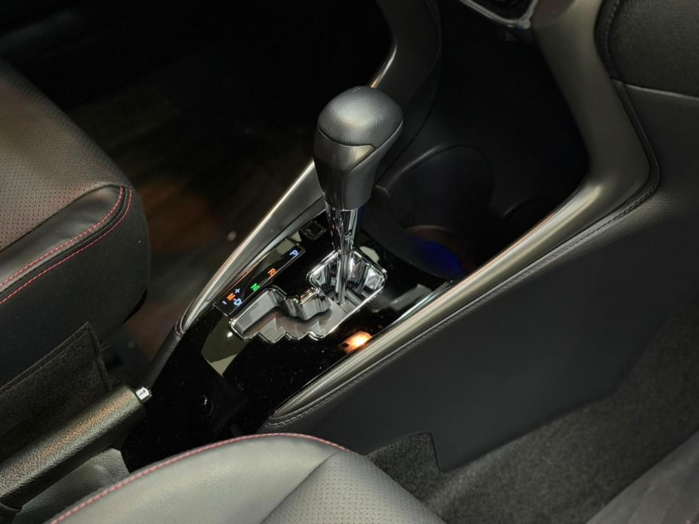 Toyota Yaris 5P 1,5 S CVT — foto 10